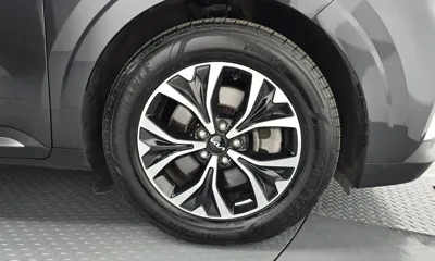 Kia Canival 2023, 35626 км, за 16386.84 USD - фото 21