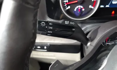 Kia Canival 2023, 35626 км, за 16386.84 USD - фото 29