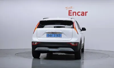 Kia Niro 2023, 72507 км, за 14529.24 USD