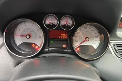 Peugeot 308 2014, 112500 км, за 2652 USD - фото 12