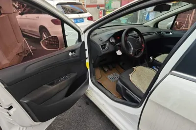 Peugeot 308 2014, 112500 км, за 2652 USD - фото 16