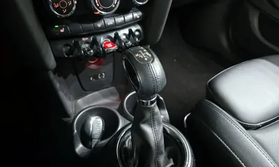 MINI Cooper 2016, 163385 км, за 3766.1 USD - фото 9