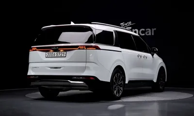 Kia Canival 2023, 44995 км, за 21807.26 USD