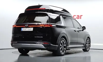 Kia Canival 2021, 122219 км, за 18051.73 USD