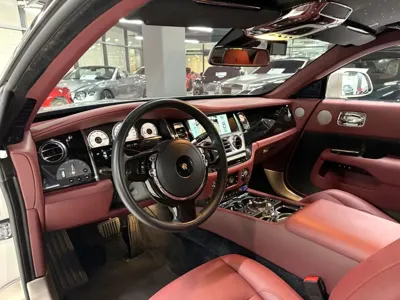 Rolls-Royce Wraith 2016, 29600 км, за 139006.51 USD