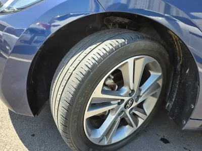 Hyundai Avante 2017, 122451 км, за 5795.4 USD - фото 7