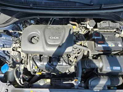 Hyundai Avante 2017, 122451 км, за 5795.4 USD - фото 8