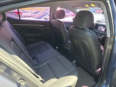 Hyundai Avante 2017, 122451 км, за 5795.4 USD - фото 9