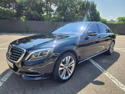 Mercedes-Benz S-Class · 2015 год