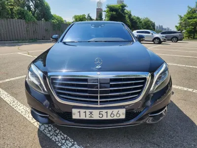 Mercedes-Benz S-Class 2015, 210000 км, за 12676.33 USD