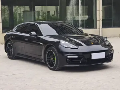 Porsche Panamera 2013, 85000 км, за 19981.96 USD