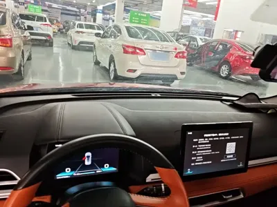 BYD e2 2022, 47500 км, за 7732.1 USD - фото 10