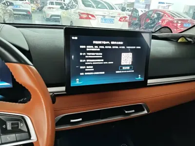 BYD e2 2022, 47500 км, за 7732.1 USD - фото 13