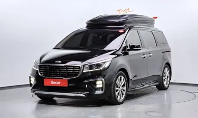 Kia Canival · 2019 год