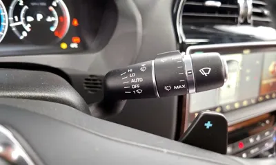 Jaguar XE 2019, 107091 км, за 6276.84 USD - фото 16