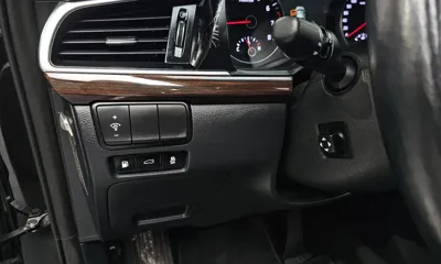 Kia K7 2018, 66328 км, за 10699.75 USD - фото 29