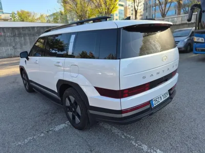 Hyundai Santafe 2024, 30000 км, за 21530.79 USD
