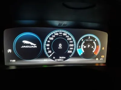 Jaguar F-Pace 2018, 121590 км, за 9183.41 USD - фото 8