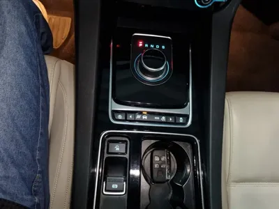 Jaguar F-Pace 2018, 121590 км, за 9183.41 USD - фото 9