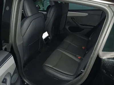 Tesla Model Y 2026, 865 км, за 27791.55 USD - фото 16