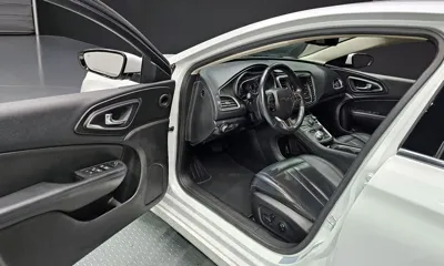 Chrysler 200 2015, 128844 км, за 2582.78 USD - фото 11