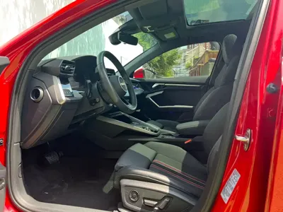 Audi A3 2022, 27000 км, за 21894.81 USD