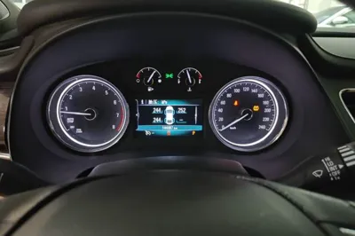 Buick LaCrosse 2016, 144600 км, за 8766 USD - фото 14