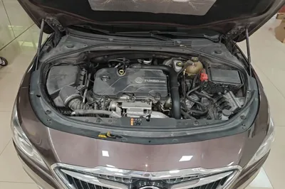 Buick LaCrosse 2016, 144600 км, за 8766 USD - фото 24