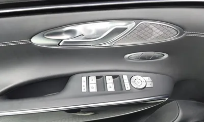 Genesis GV70 2023, 60453 км, за 23127.05 USD - фото 28