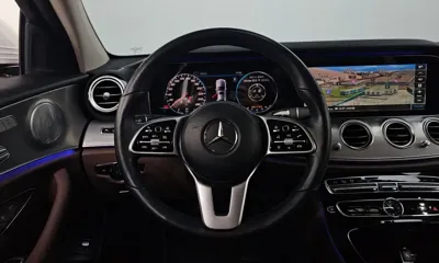 Mercedes-Benz E-Class 2019, 44281 км, за 20166.55 USD - фото 12
