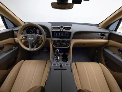 Bentley Bentayga 2025, 4698 км, за 214522.45 USD - фото 6