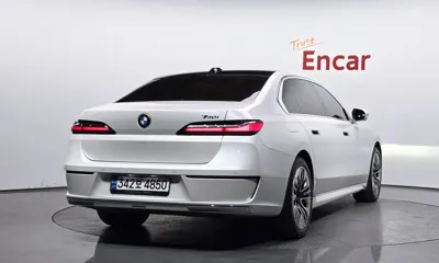 BMW 7-Series 2023, 64229 км, за 67607.07 USD