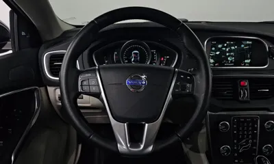 Volvo V40 2016, 156260 км, за 5144.23 USD - фото 12