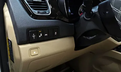 Kia Canival 2019, 88706 км, за 14271.55 USD - фото 16