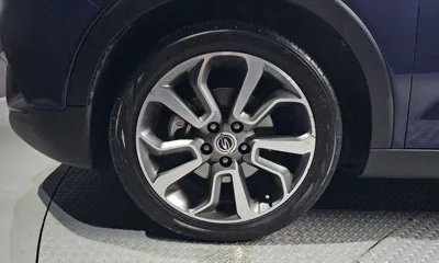 KG_Mobility_Ssangyong TIBOLI 2016, 122885 км, за 4294.68 USD