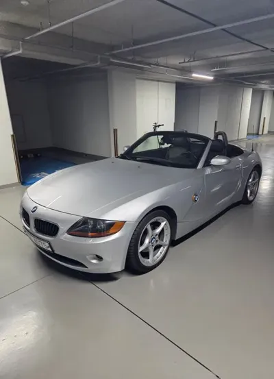 BMW Z4 · 2003 год