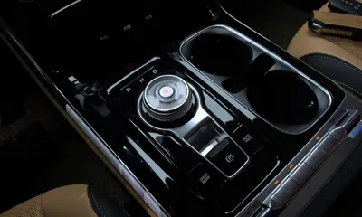 Kia Canival 2023, 75883 км, за 21473.4 USD - фото 9