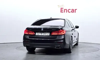 BMW 5-Series 2019, 82164 км, за 19869.72 USD