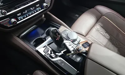 BMW 5-Series 2019, 82164 км, за 19869.72 USD - фото 9