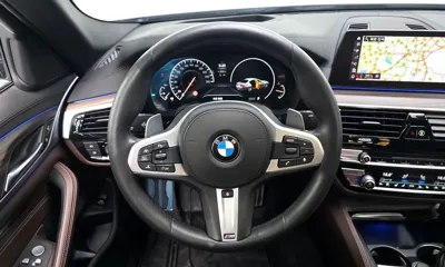 BMW 5-Series 2019, 82164 км, за 19869.72 USD - фото 14