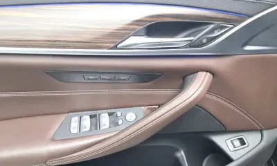 BMW 5-Series 2019, 82164 км, за 19869.72 USD - фото 28