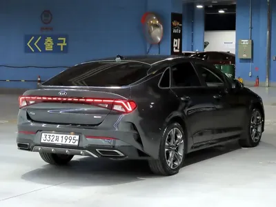 Kia K5 2020, 137265 км, за 9055.38 USD