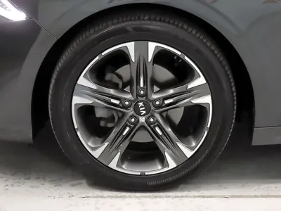 Kia K5 2020, 137265 км, за 9055.38 USD