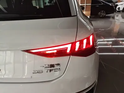 Audi A3 2023, 14300 км, за 19319.81 USD - фото 8
