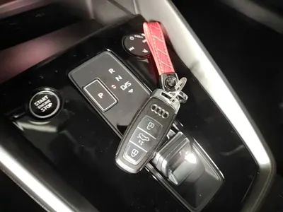Audi A3 2023, 14300 км, за 19319.81 USD - фото 9