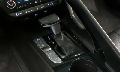 Hyundai Avante 2023, 99635 км, за 9765.48 USD - фото 9