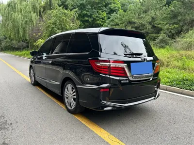 Honda Elysion 2017, 96000 км, за 13978.54 USD