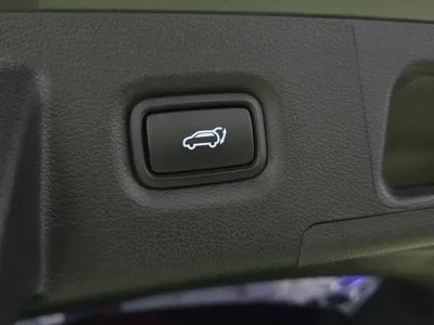 Hyundai Santafe 2022, 44150 км, за 16935.8 USD - фото 9