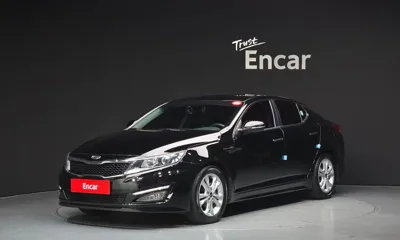 Kia K5 · 2011 год