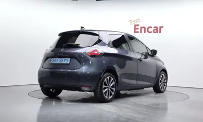 Renault-KoreaSamsung Zoe 2021, 90151 км, за 8450.88 USD
